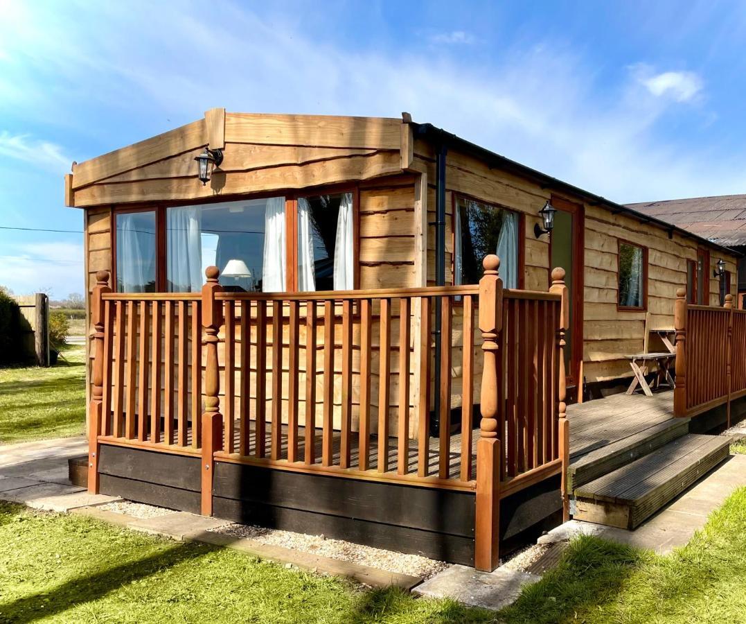 Poplar Lodge Log Caravan Kirkby on Bain المظهر الخارجي الصورة